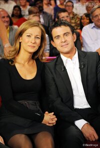 1299929-manuel-valls-et-son-epouse-anne-580x0-4.jpg