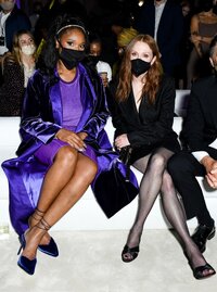 Julianne Moore-Tom Ford Fashion Show 12.09.2021-9.jpg