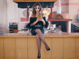 nancyajram-nada.gif