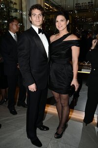 Gina Carano-Tom Ford Cocktail, 21 février 2013-11.jpg Gina Carano-Tom Ford Cocktail, 21 février 2013-11.jpg